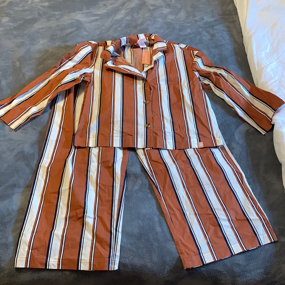 Third Love Linen PJ set